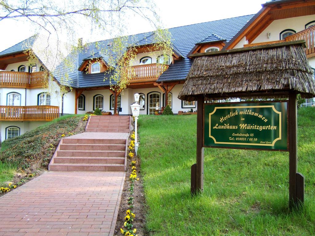 Landhaus Mueritzgarten Hotel Garni Robel Luaran gambar