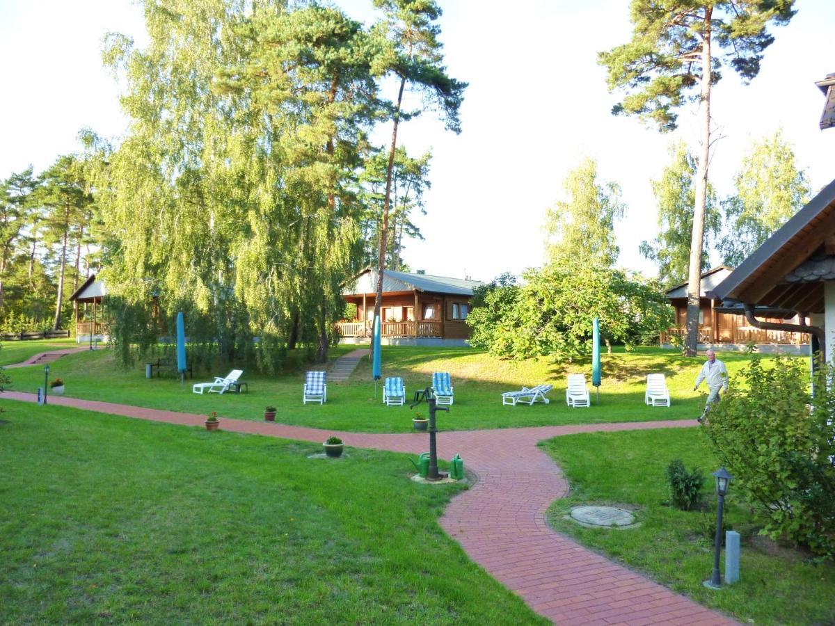Landhaus Mueritzgarten Hotel Garni Robel Luaran gambar